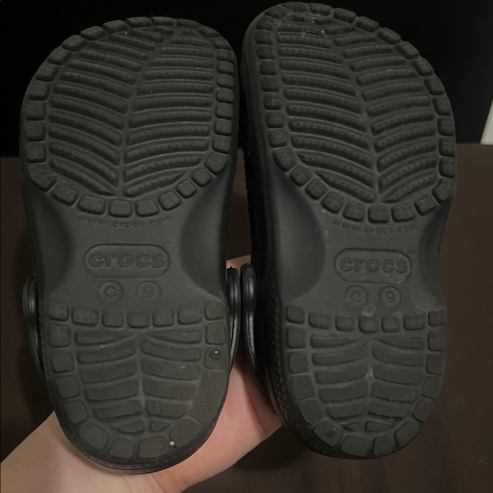 Crocs- Toddler - Picture 2 of 6